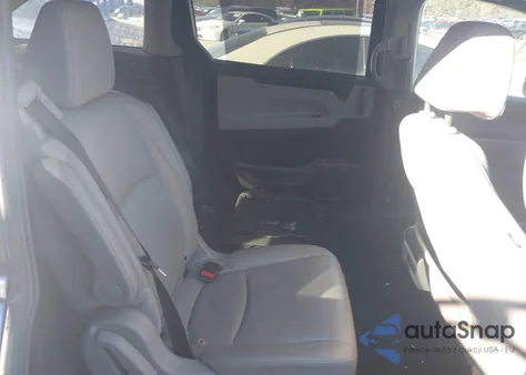 2018 Honda Odyssey Ex-L z USA, uszkodzony, nr VIN 5FNRL6H76JB075274